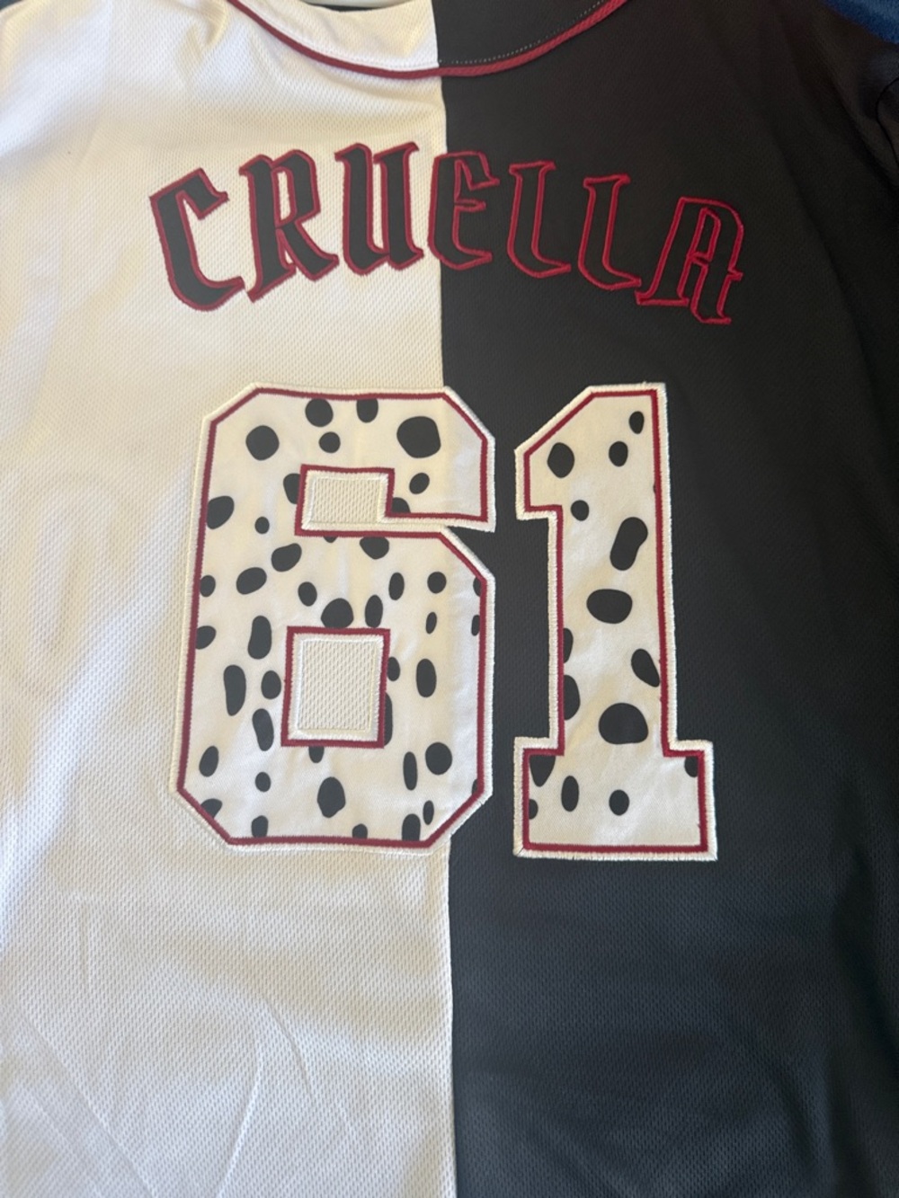 Disney Cruella Two-Tone Button Front Shirt baseball jersey - Picture 3 of 3